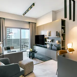 fam-living-urban-stays-mag-mins-to-burj-khalifa.dubaihotelsoffers.com/